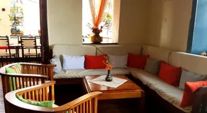 Hotel le Trianon - Image 2