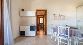Stunning Seaside Panorama House - Image 3