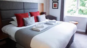 The Fox & Goose Hotel - Image 2