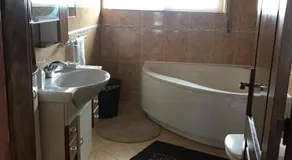 Moradia Com Piscina T4 - Image 2