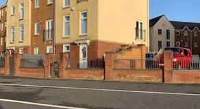 Beachfront pet friendly townhouse, Stunning views - Image 4