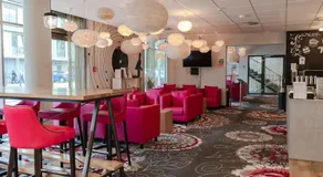 qubixx stadtmittehotel - Image 3