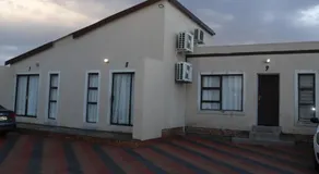 Lesiba guesthouse - Image 4