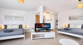 Little Gem - 2 Beds - AC - 5 min Downtown - Image 2