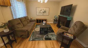 spacious three bedroom apartment - Image 2