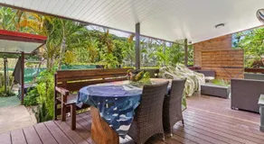 Modern Villa with Pool & Garden - Image 4