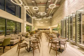 Jinhold Hotel & Serviced Apartment - Image 4