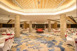 Yulida Hotel - Image 4