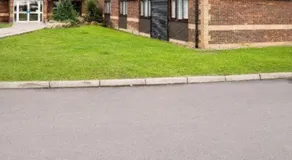 Travelodge Newcastle Whitemare Pool - Image 5