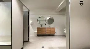 Airone Capsule Hotel - Image 2