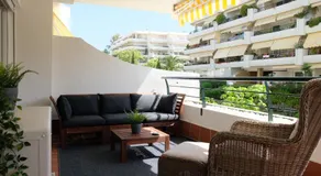 luxury modern apartment with terrace, pool and garage! - Image 5