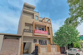 Hotel O The Castle Home Stay Inn - Image 3