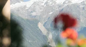 VILLA HUNDERT Boutique Mountainscape - Image 4