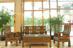 Guangdong Hotel (Jiangmen Xinhui Xinghui Plaza Xiangshan Park) - Image 3