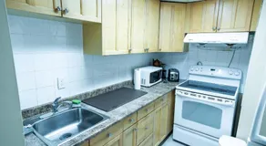 Charming 2-Bedroom House in Central Calgary - Image 3
