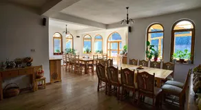 Pensiunea Casa Elvira - Image 4