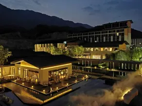 Vastroam Hotel - Image 4