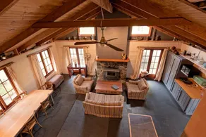Cloudy Creek Cottage - Image 3
