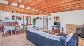 Villa accogliente e familiare con idromassaggio, barbecue e piscina privata - Image 4
