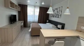 Apartment at Botanical Garden - Image 2