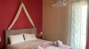 Nirvana Hotel - Image 2