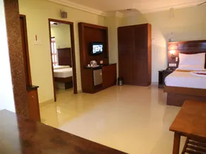 Hotel Udhayam International - Image 2