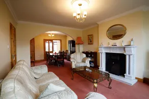 Old Fort Lodge - Image 2