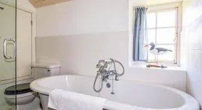 Polcreek Farmhouse - Image 3