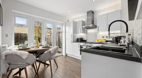 Foxden House - Image 2