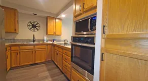 Skyline Condo 02 - Image 5