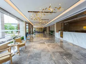 Phoenix Tree Resort Hotel - Image 3