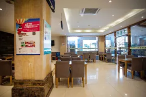 GreenTree Inn Jiangsu Wuxi Jiangyin Yunting Changshan Avenue ChenGYAng Road Business Hotel - Image 4