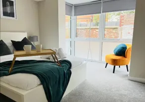 Ground Floor 1-Bed Flat  WiFi, Sleeps 3 Guests - Image 2