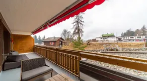 In the heart of Crans, fireplace and parking - Image 3