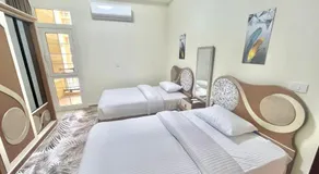 Golden Sweet house Latina - Image 2