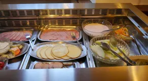 Hotel-Gasthof-Destille-Eisenbahn - Image 3