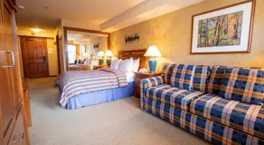 3309B - Queen Standard Powderhorn Lodge - Image 2