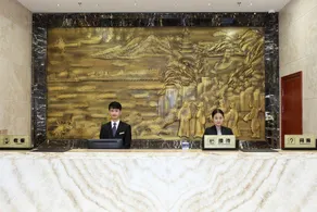 Yin Cheng Business Hotel - Image 2
