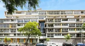 2BR CBD Apt Swimming Pool Sauna SPA CBD - Image 4