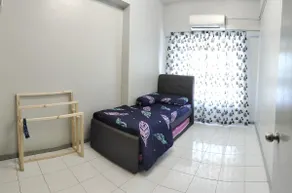 NurIzz Condostay Homestay Pantai Puteri Melaka - Image 4