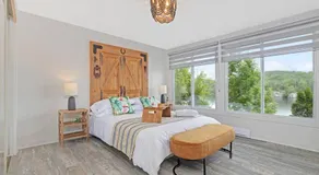 Twin Lake Retreat - Hot Tub & Private Beach - Image 2