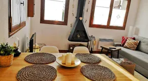 Apartamento con piscina en Osseja - Image 2