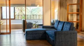 Casa Peacock - Image 2