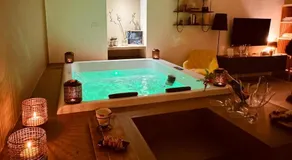 Muralta Suite & Luxury Rooms - Image 3
