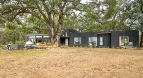 Bella's Block Vineyard Retreat with Tennis Court, Shoreham - Image 5