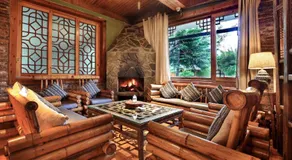 Yangshuo Mountain Retreat - Image 3