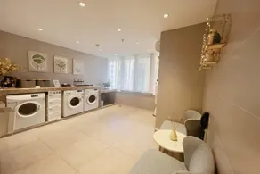 Home Inn Neo Shenzhen Luohu Port Guomao Metro Station - Image 4