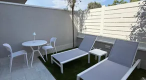 SunBeach 44 - Luxury B&B - Image 2