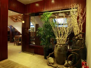 Yiwu Fukai Holiday Hotel - Image 3