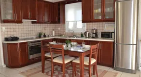 VILLAGE HOUSE - Image 3